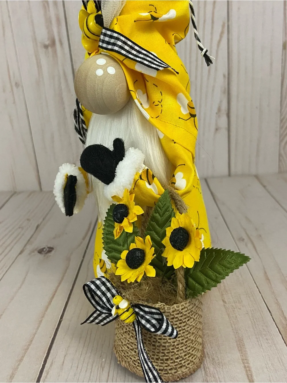 Bee Gnome w/ Sunflowers | Handmade Spring Decor - Picture 11 of 14
